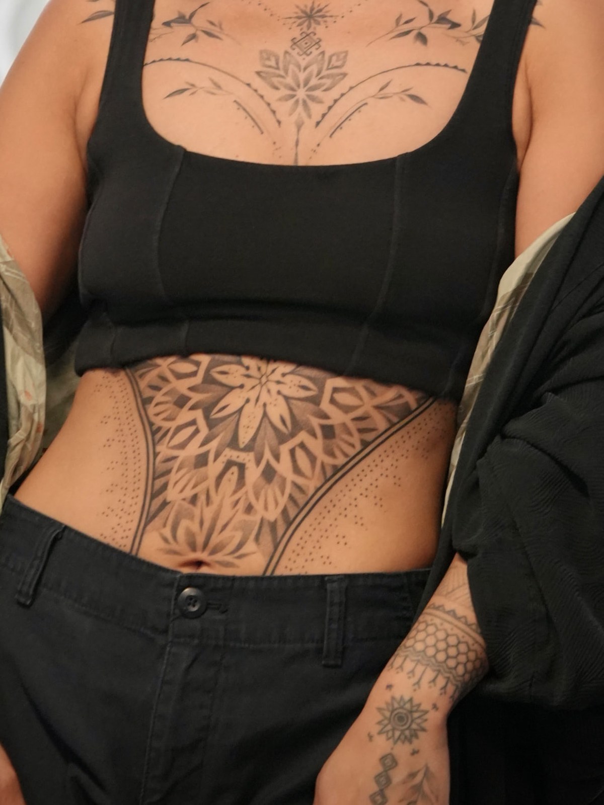 Ornamental tattoo example — London's Glitch